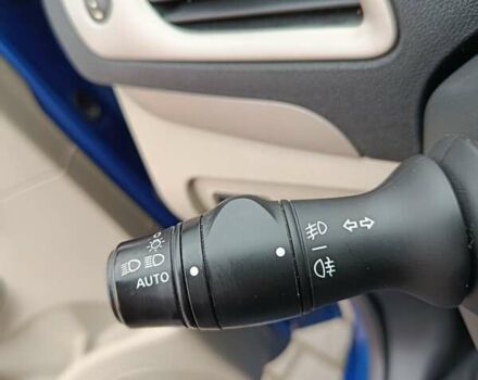 Рено Сценик 2010 в Радивилове на Automoto.ua Синий Рено Сценик, объемом двигателя 1.6 л и пробегом 137 тыс. км за 6900 $, фото 36 на Automoto.ua