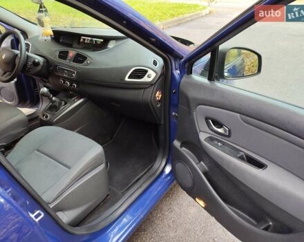 Синій Рено Сценік, об'ємом двигуна 0 л та пробігом 263 тис. км за 5999 $, фото 12 на Automoto.ua