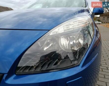 Рено Сценик 2010 в Радивилове на Automoto.ua Синий Рено Сценик, объемом двигателя 1.6 л и пробегом 137 тыс. км за 6900 $, фото 66 на Automoto.ua