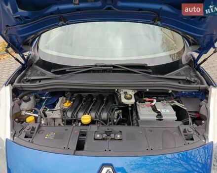 Рено Сценик 2010 в Радивилове на Automoto.ua Синий Рено Сценик, объемом двигателя 1.6 л и пробегом 137 тыс. км за 6900 $, фото 46 на Automoto.ua