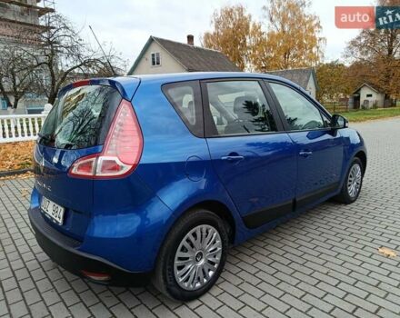 Рено Сценик 2010 в Радивилове на Automoto.ua Синий Рено Сценик, объемом двигателя 1.6 л и пробегом 137 тыс. км за 6900 $, фото 57 на Automoto.ua