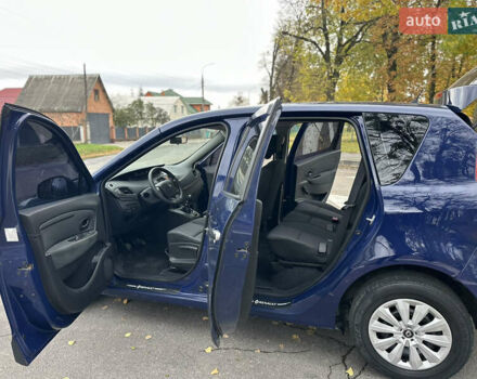 Синий Рено Сценик, объемом двигателя 1.5 л и пробегом 260 тыс. км за 5999 $, фото 54 на Automoto.ua