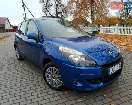 Рено Сценик 2010 в Радивилове на Automoto.ua Синий Рено Сценик, объемом двигателя 1.6 л и пробегом 137 тыс. км за 6900 $, фото 18 на Automoto.ua