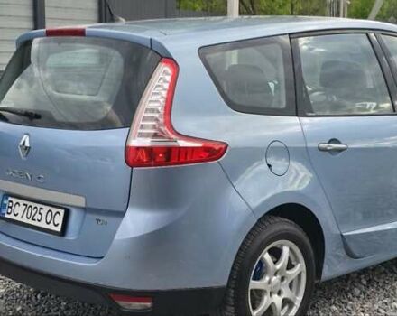 Рено Сценик 2010 в Львове на Automoto.ua Синий Рено Сценик, объемом двигателя 1.4 л и пробегом 179 тыс. км за 7800 $, фото 4 на Automoto.ua