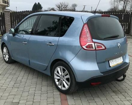 Синий Рено Сценик, объемом двигателя 2 л и пробегом 240 тыс. км за 7200 $, фото 3 на Automoto.ua