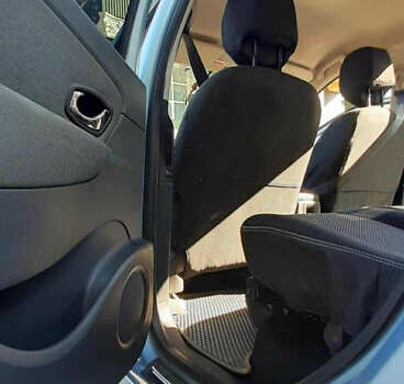 Синий Рено Сценик, объемом двигателя 1.5 л и пробегом 235 тыс. км за 7300 $, фото 5 на Automoto.ua