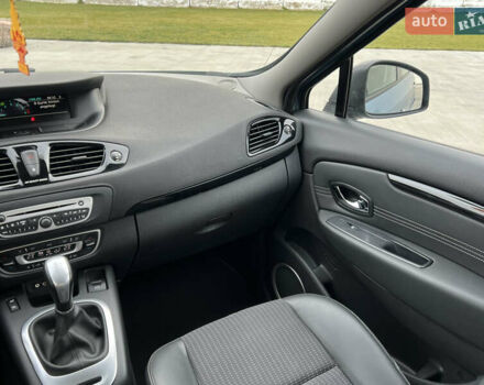 Синий Рено Сценик, объемом двигателя 1.5 л и пробегом 157 тыс. км за 8350 $, фото 146 на Automoto.ua