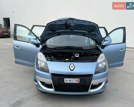 Синий Рено Сценик, объемом двигателя 1.5 л и пробегом 157 тыс. км за 8350 $, фото 133 на Automoto.ua