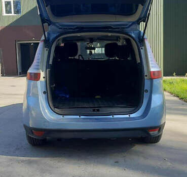 Синий Рено Сценик, объемом двигателя 1.5 л и пробегом 235 тыс. км за 7300 $, фото 1 на Automoto.ua