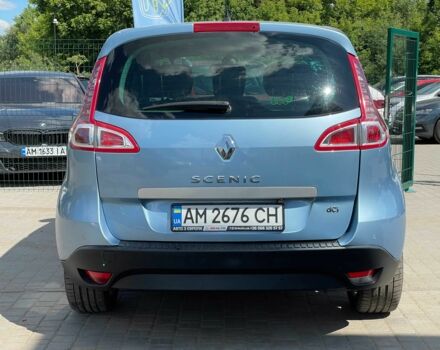 Рено Сценік 2011 у Бердичеве на Automoto.ua Синій Рено Сценік, об'ємом двигуна 1.5 л та пробігом 284 тис. км за 7399 $, фото 4 на Automoto.ua