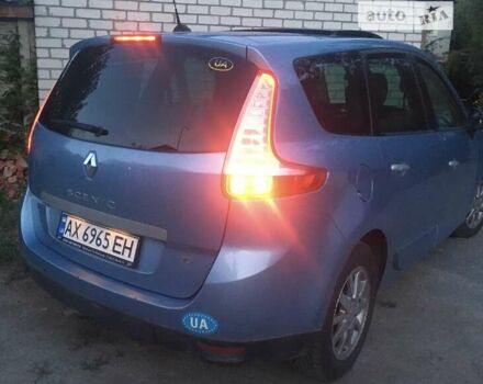 Синий Рено Сценик, объемом двигателя 1.46 л и пробегом 234 тыс. км за 7650 $, фото 2 на Automoto.ua