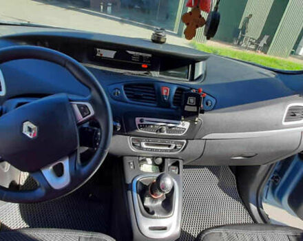 Синий Рено Сценик, объемом двигателя 1.5 л и пробегом 235 тыс. км за 7300 $, фото 7 на Automoto.ua