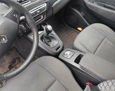 Синий Рено Сценик, объемом двигателя 1.5 л и пробегом 280 тыс. км за 6200 $, фото 37 на Automoto.ua