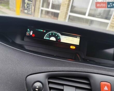 Синий Рено Сценик, объемом двигателя 1.5 л и пробегом 280 тыс. км за 6200 $, фото 13 на Automoto.ua