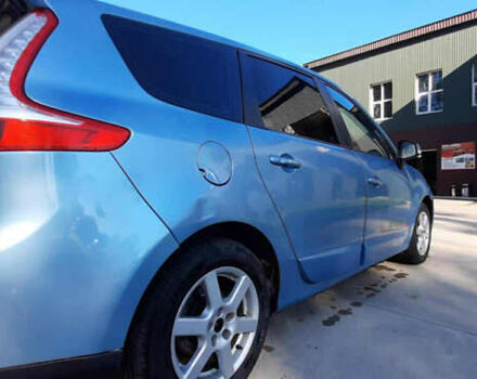 Синий Рено Сценик, объемом двигателя 1.5 л и пробегом 235 тыс. км за 7300 $, фото 13 на Automoto.ua