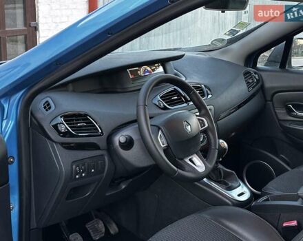 Синий Рено Сценик, объемом двигателя 1.6 л и пробегом 223 тыс. км за 8399 $, фото 92 на Automoto.ua