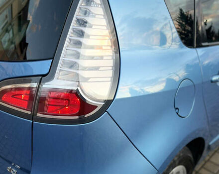 Рено Сценик 2012 в Луцке на Automoto.ua Синий Рено Сценик, объемом двигателя 1.5 л и пробегом 220 тыс. км за 6750 $, фото 6 на Automoto.ua