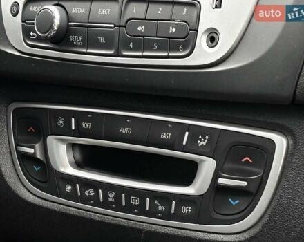 Синий Рено Сценик, объемом двигателя 1.6 л и пробегом 223 тыс. км за 8399 $, фото 83 на Automoto.ua