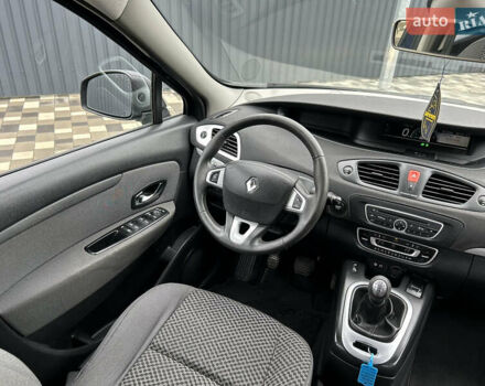 Синий Рено Сценик, объемом двигателя 1.6 л и пробегом 243 тыс. км за 8200 $, фото 55 на Automoto.ua