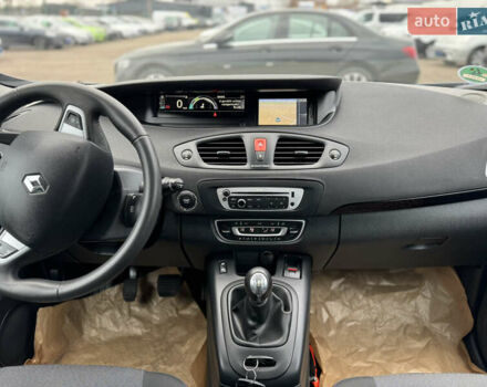 Синий Рено Сценик, объемом двигателя 1.4 л и пробегом 177 тыс. км за 8800 $, фото 47 на Automoto.ua