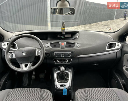 Синий Рено Сценик, объемом двигателя 1.6 л и пробегом 243 тыс. км за 8200 $, фото 138 на Automoto.ua