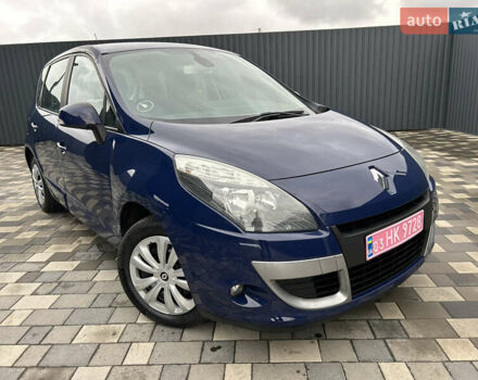 Синий Рено Сценик, объемом двигателя 1.6 л и пробегом 243 тыс. км за 8200 $, фото 1 на Automoto.ua