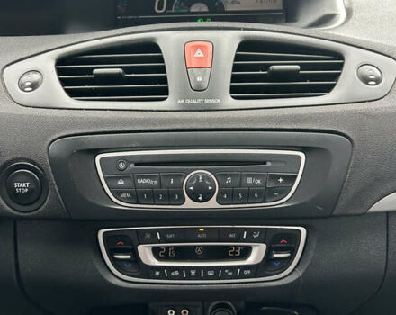 Синий Рено Сценик, объемом двигателя 1.6 л и пробегом 243 тыс. км за 8200 $, фото 34 на Automoto.ua