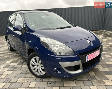 Синий Рено Сценик, объемом двигателя 1.6 л и пробегом 243 тыс. км за 8200 $, фото 94 на Automoto.ua