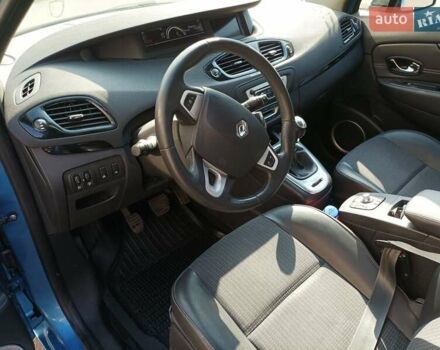 Синий Рено Сценик, объемом двигателя 1.6 л и пробегом 260 тыс. км за 8000 $, фото 5 на Automoto.ua