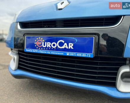 Синий Рено Сценик, объемом двигателя 1.4 л и пробегом 177 тыс. км за 8800 $, фото 16 на Automoto.ua