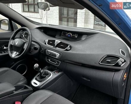 Синий Рено Сценик, объемом двигателя 1.6 л и пробегом 223 тыс. км за 8399 $, фото 2 на Automoto.ua