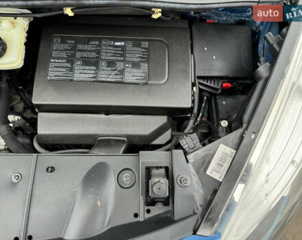 Синий Рено Сценик, объемом двигателя 1.4 л и пробегом 177 тыс. км за 8800 $, фото 85 на Automoto.ua