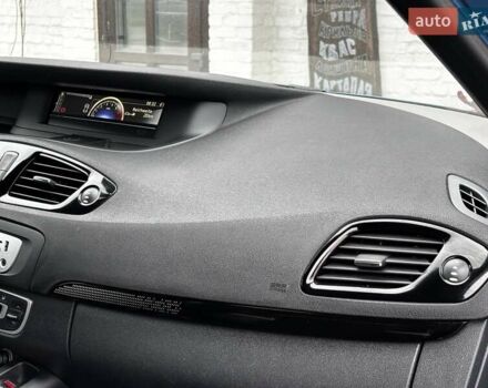 Синий Рено Сценик, объемом двигателя 1.6 л и пробегом 223 тыс. км за 8299 $, фото 72 на Automoto.ua