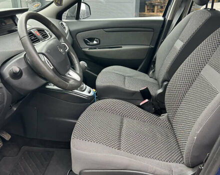 Синий Рено Сценик, объемом двигателя 1.6 л и пробегом 243 тыс. км за 8200 $, фото 11 на Automoto.ua