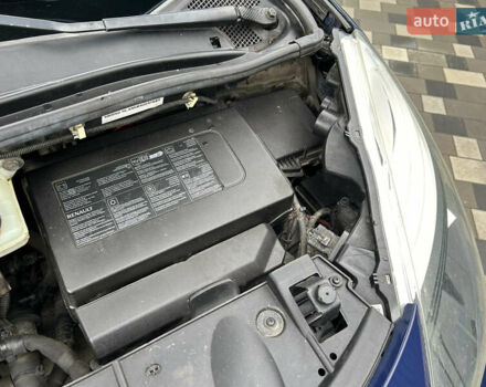 Синий Рено Сценик, объемом двигателя 1.6 л и пробегом 243 тыс. км за 8200 $, фото 114 на Automoto.ua