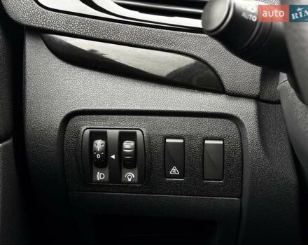 Синий Рено Сценик, объемом двигателя 1.6 л и пробегом 223 тыс. км за 8299 $, фото 114 на Automoto.ua