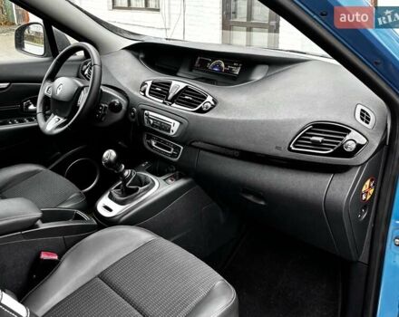 Синий Рено Сценик, объемом двигателя 1.6 л и пробегом 223 тыс. км за 8399 $, фото 76 на Automoto.ua