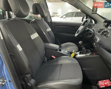 Рено Сценик 2013 в Стрые на Automoto.ua Синий Рено Сценик, объемом двигателя 1.5 л и пробегом 226 тыс. км за 9950 $, фото 55 на Automoto.ua