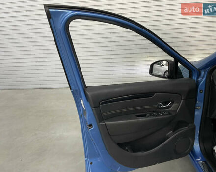 Синий Рено Сценик, объемом двигателя 1.5 л и пробегом 226 тыс. км за 9900 $, фото 36 на Automoto.ua