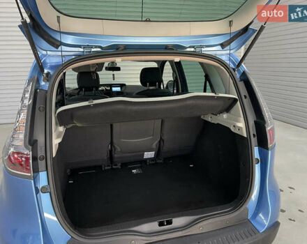 Синий Рено Сценик, объемом двигателя 1.5 л и пробегом 226 тыс. км за 9900 $, фото 31 на Automoto.ua