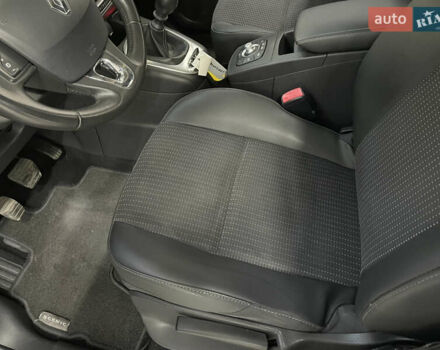 Рено Сценик 2013 в Стрые на Automoto.ua Синий Рено Сценик, объемом двигателя 1.5 л и пробегом 226 тыс. км за 9950 $, фото 59 на Automoto.ua