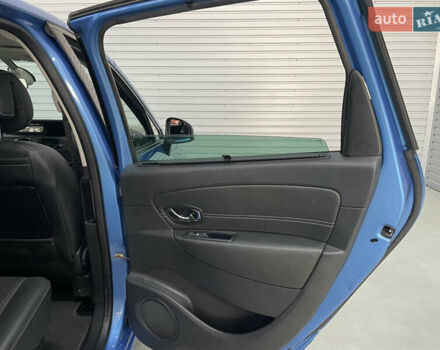 Рено Сценик 2013 в Стрые на Automoto.ua Синий Рено Сценик, объемом двигателя 1.5 л и пробегом 226 тыс. км за 9950 $, фото 50 на Automoto.ua