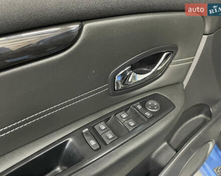 Рено Сценик 2013 в Стрые на Automoto.ua Синий Рено Сценик, объемом двигателя 1.5 л и пробегом 226 тыс. км за 9950 $, фото 45 на Automoto.ua