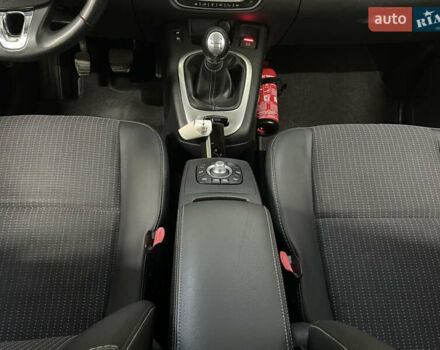 Синий Рено Сценик, объемом двигателя 1.5 л и пробегом 226 тыс. км за 9900 $, фото 59 на Automoto.ua