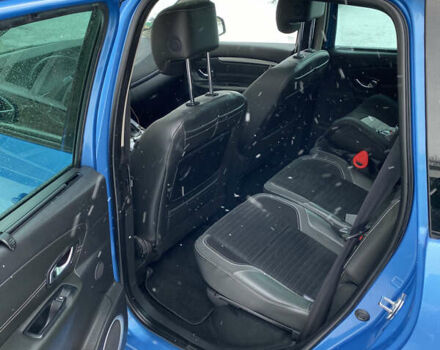 Синий Рено Сценик, объемом двигателя 1.5 л и пробегом 240 тыс. км за 10999 $, фото 5 на Automoto.ua