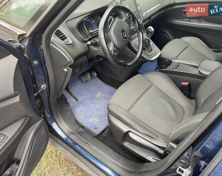 Синій Рено Сценік, об'ємом двигуна 1.46 л та пробігом 230 тис. км за 13999 $, фото 9 на Automoto.ua