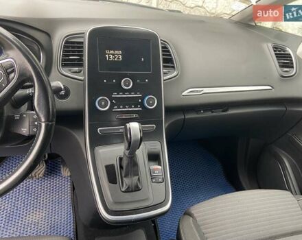 Синій Рено Сценік, об'ємом двигуна 1.46 л та пробігом 230 тис. км за 13999 $, фото 11 на Automoto.ua