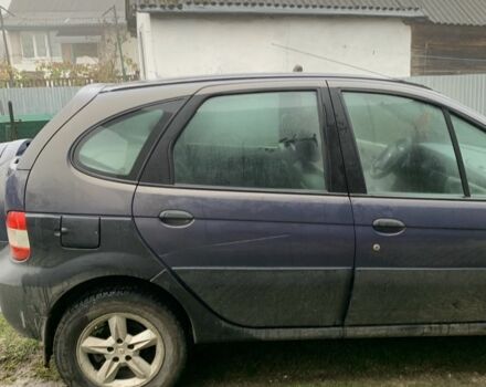 Синій Рено Сценік, об'ємом двигуна 2 л та пробігом 180 тис. км за 4200 $, фото 7 на Automoto.ua