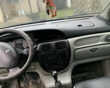 Синій Рено Сценік, об'ємом двигуна 2 л та пробігом 180 тис. км за 4200 $, фото 2 на Automoto.ua