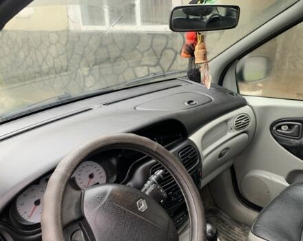 Синій Рено Сценік, об'ємом двигуна 2 л та пробігом 180 тис. км за 4200 $, фото 3 на Automoto.ua